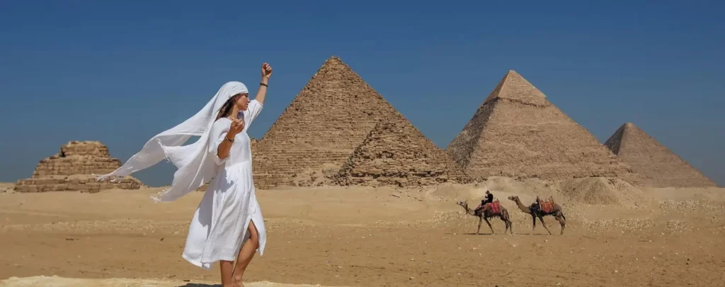 Day Trip to Cairo from El Gouna by Bus