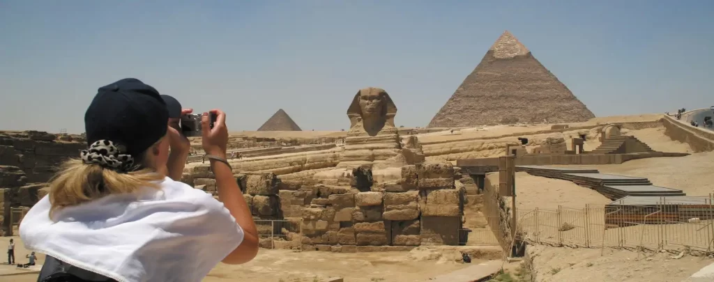 Full Day Tour to Cairo Pyramids from Makadi Bay ‎by Plane
